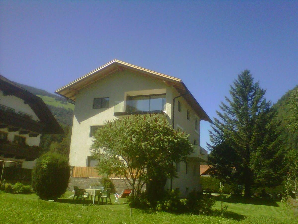 Mantana - Apartments San Lorenzo di Sebato Esterno foto